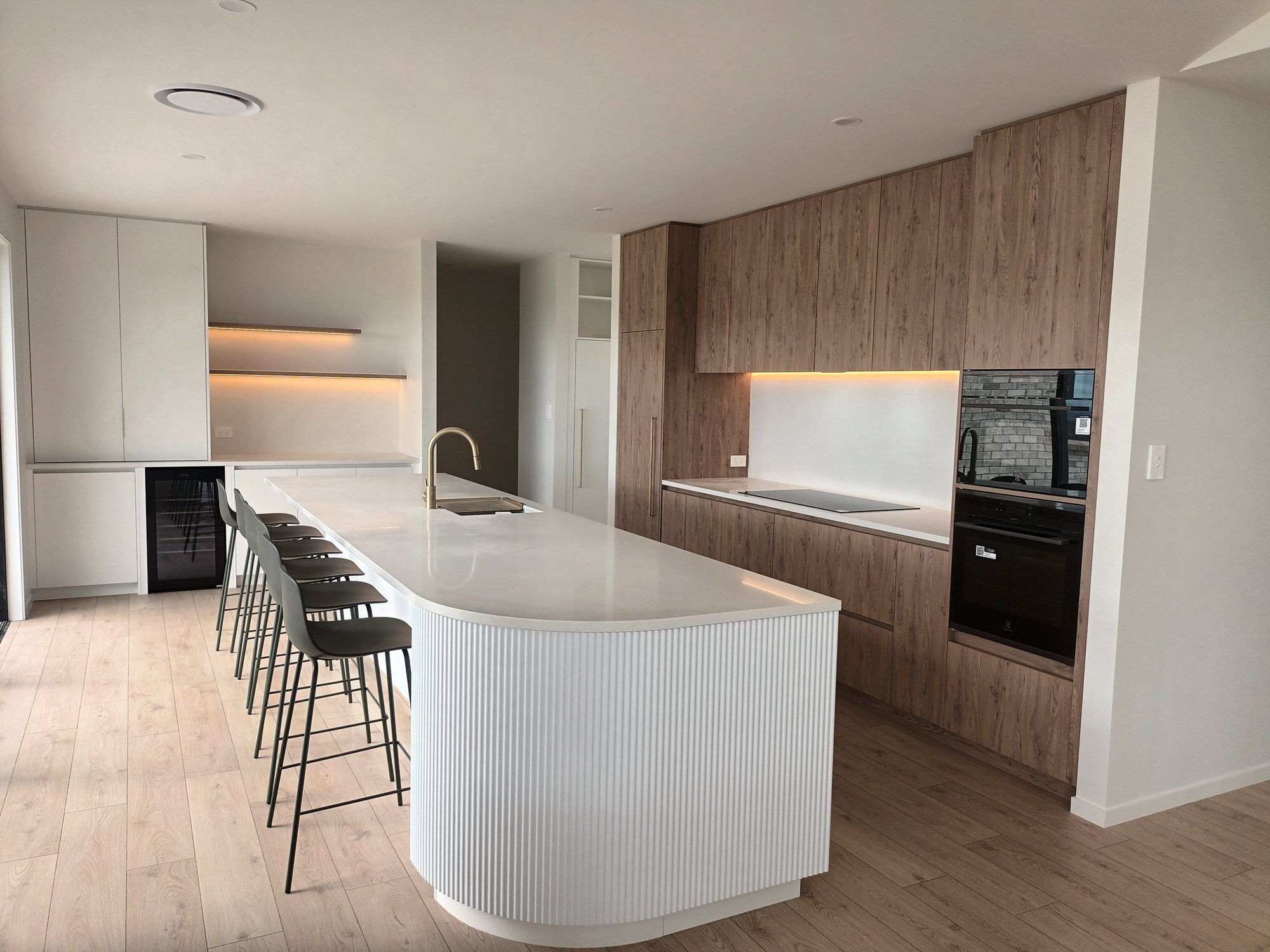 Premium kitchen rennovation for housing developments Premium kitchen rennovation for housing developments