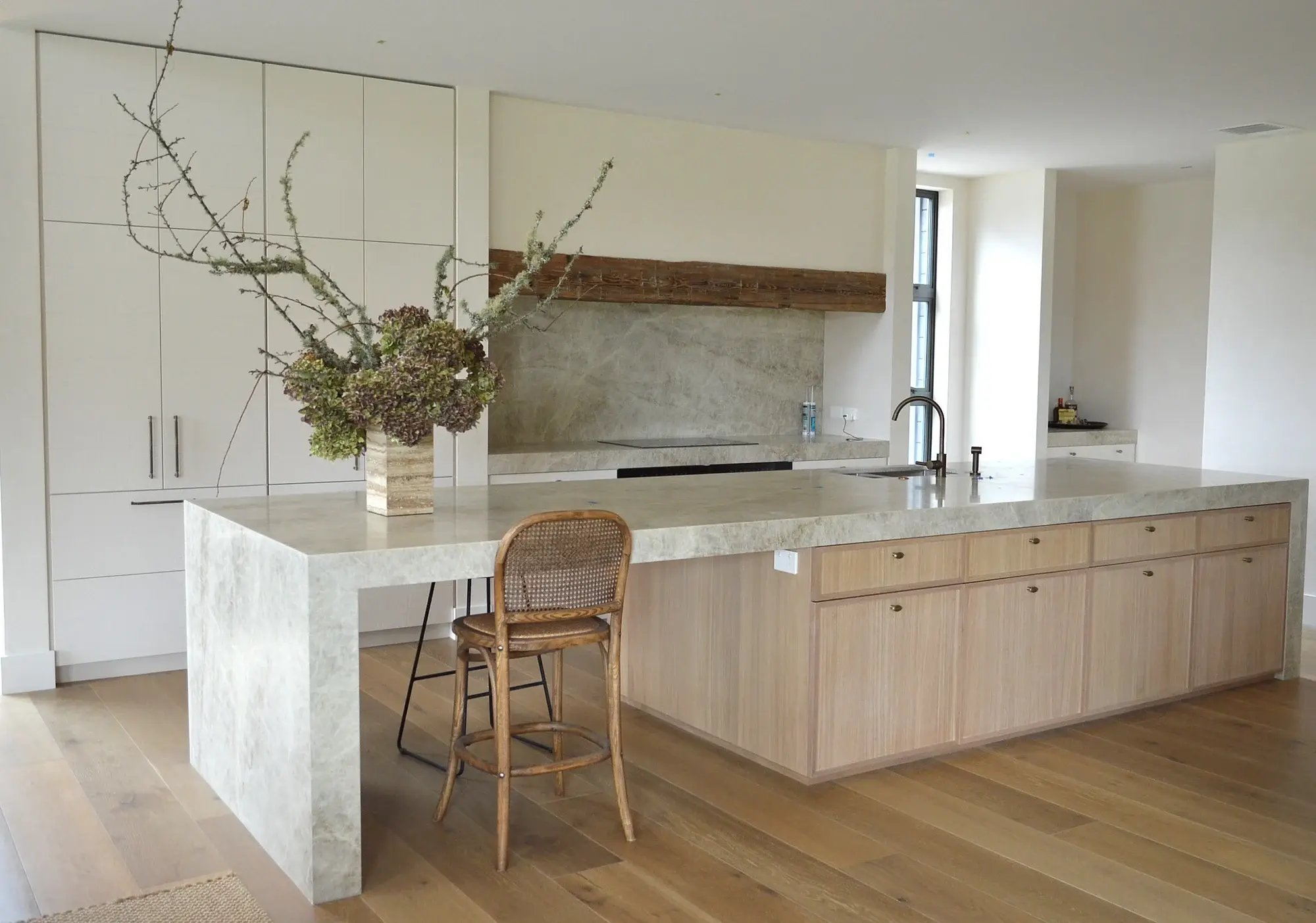 find get premium luxury kitchen design and build in Auckland builders joinery manufacture install
