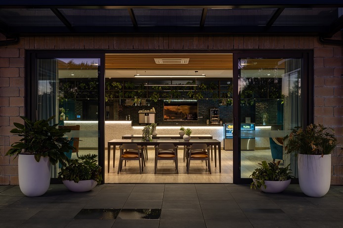 Fairways_bar1 Fairways_bar1